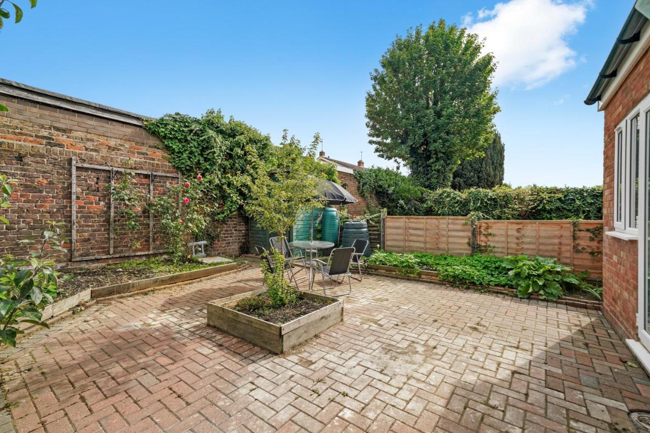 Boutique Heathrow Studio'S - Parking - Garden Apartamento Harmondsworth Exterior foto