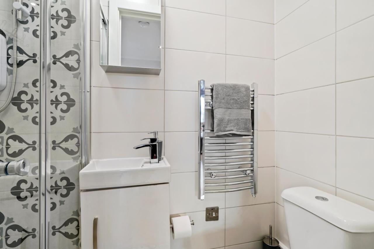Boutique Heathrow Studio'S - Parking - Garden Apartamento Harmondsworth Exterior foto